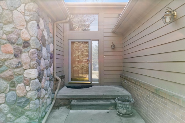 5059 Pheasant Cv, West Bloomfield, MI 48323 - entrance to property featuring stone siding