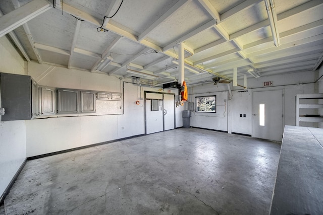 garage with ceiling fan