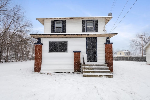 view of front of property