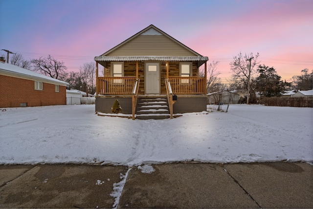 view of front of property with covered porch