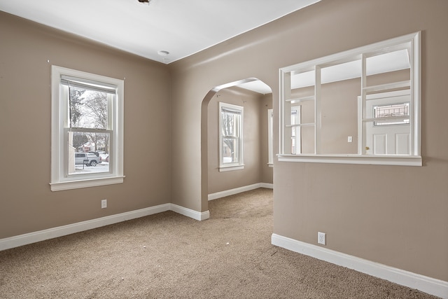 view of carpeted spare room