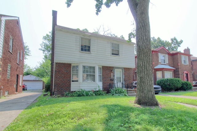 view of front of house with a front lawn