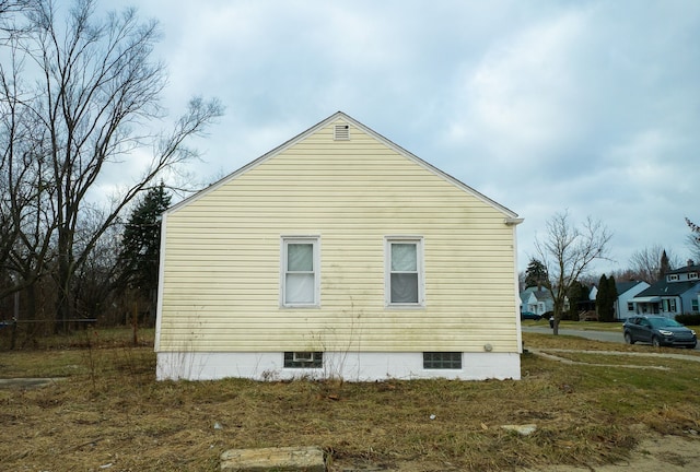 view of side of home