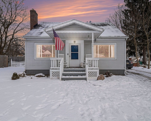 view of front of property