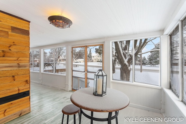 view of sunroom / solarium