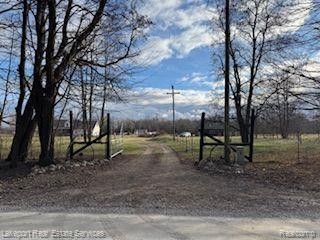 6850 Baker, Lexington, MI 48450 - photo 1
