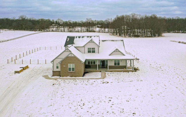 view of front of property featuring a porch