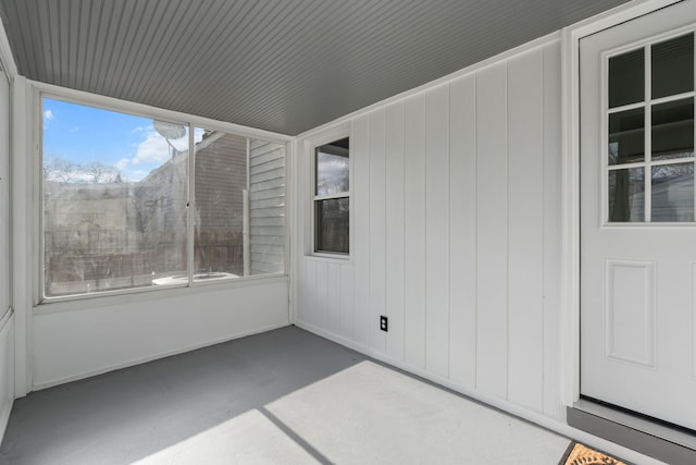 view of unfurnished sunroom