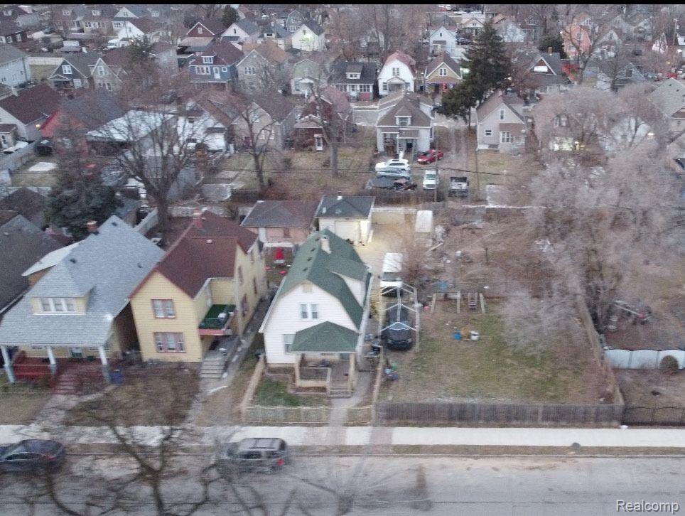 8859 Longworth St, Detroit, MI 48209 - photo 2