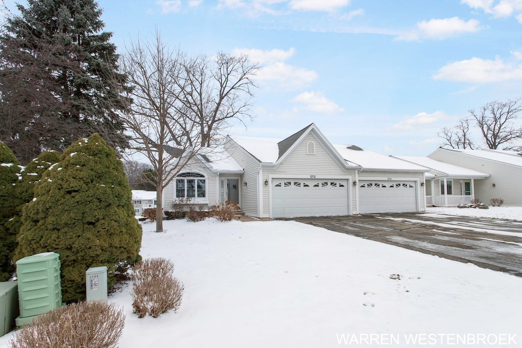 view of front of house featuring a garage