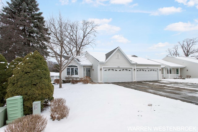 view of front of house featuring a garage