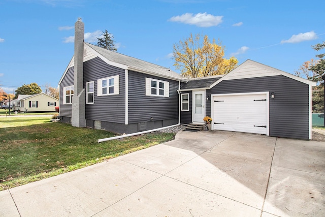 view of front of home with a front yard