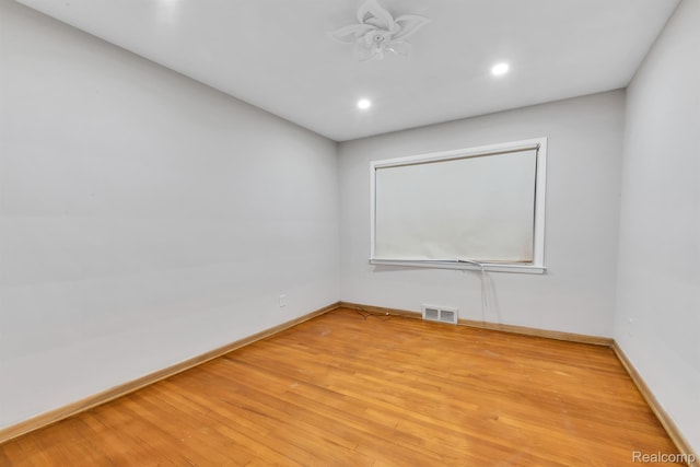 23141 Raven Ave, Eastpointe, MI 48021 - photo 10