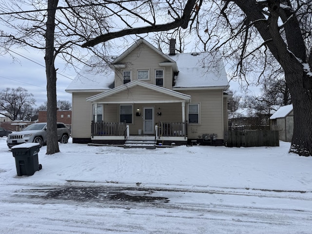 view of front of property