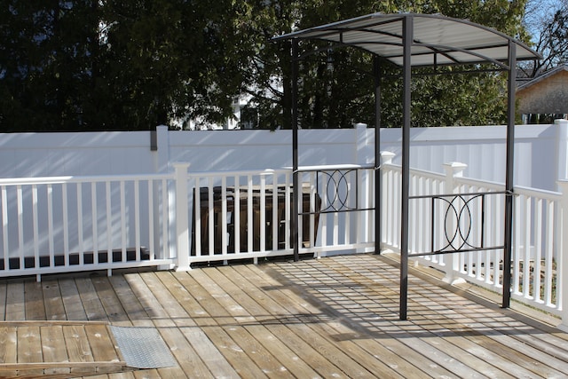 16073 Silverwood Dr, Fenton, MI 48430 - view of deck
