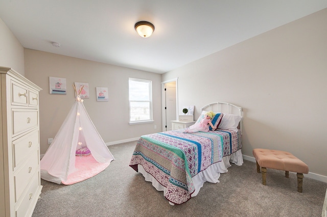 bedroom with carpet