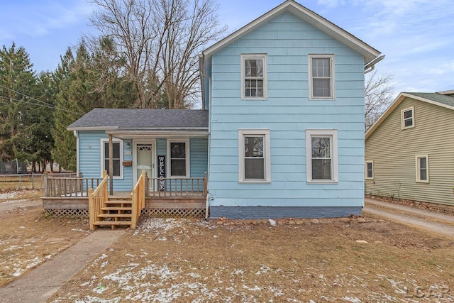 view of front of property