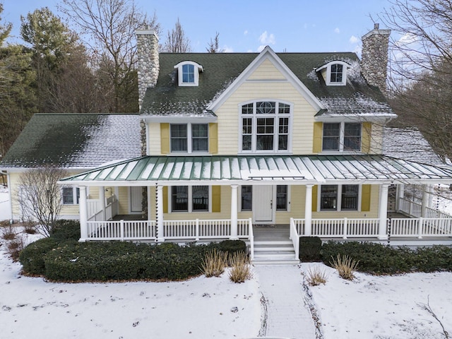 view of front of home with covered porch