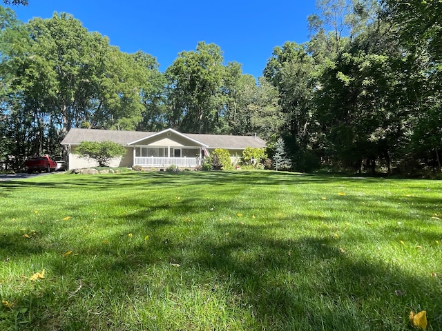 5400 Grange Hall Rd, Holly, MI 48442 - view of front of property with a front yard