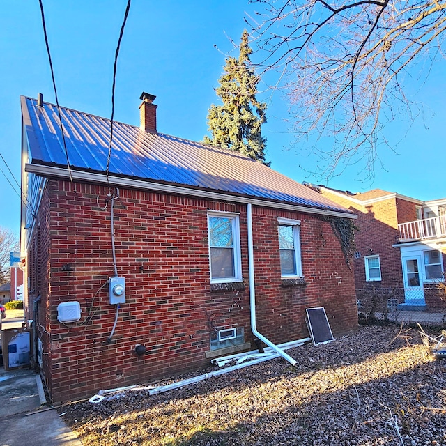 view of side of home