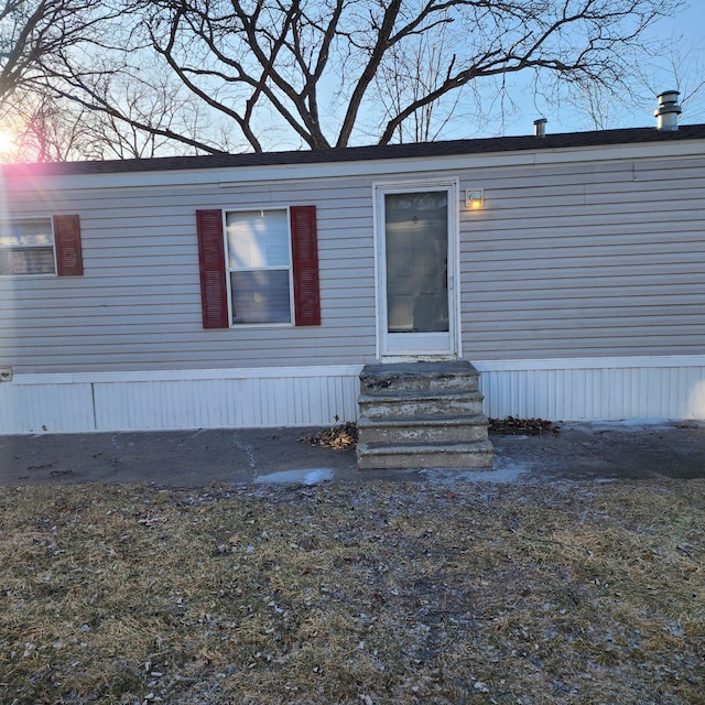 view of property entrance