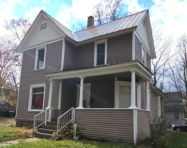 view of front facade