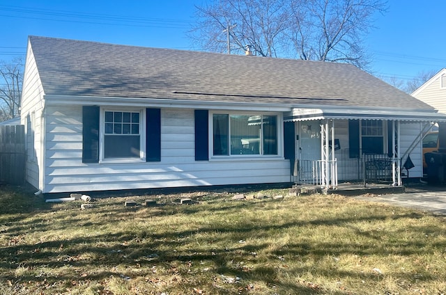 view of front of house with a front yard