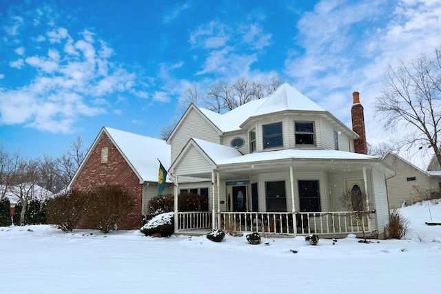 view of front of house featuring a porch