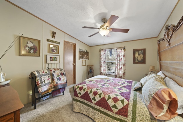 bedroom with carpet flooring, ornamental molding, a textured ceiling, vaulted ceiling, and ceiling fan