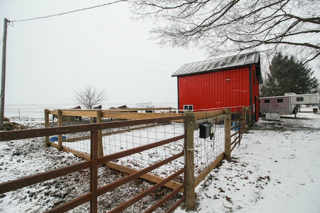 exterior space featuring a storage shed