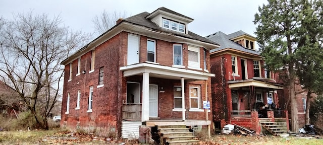 view of front of property with covered porch