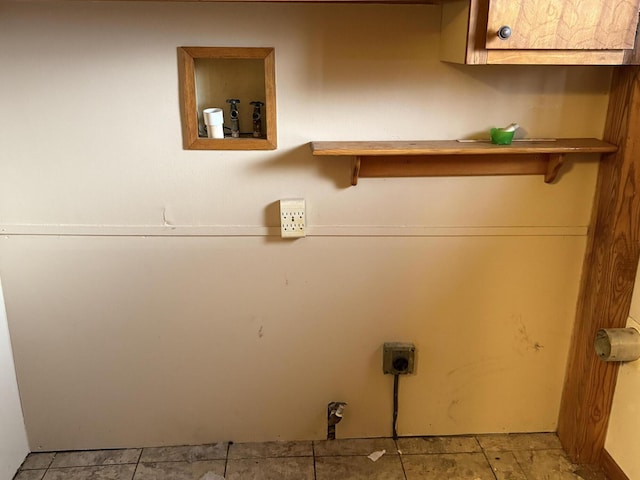 laundry room with hookup for an electric dryer and hookup for a washing machine