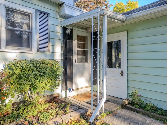 view of doorway to property