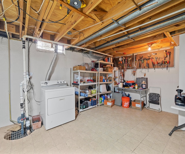 basement featuring washer / clothes dryer