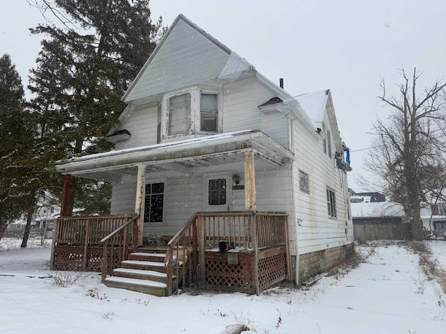 view of front of home with covered porch