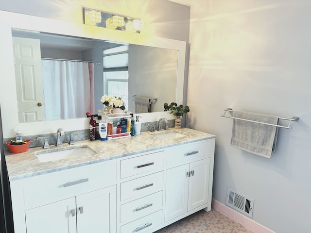 bathroom with vanity