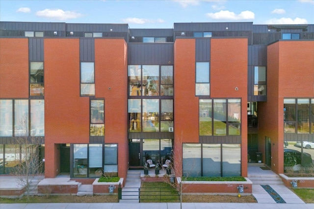view of building exterior