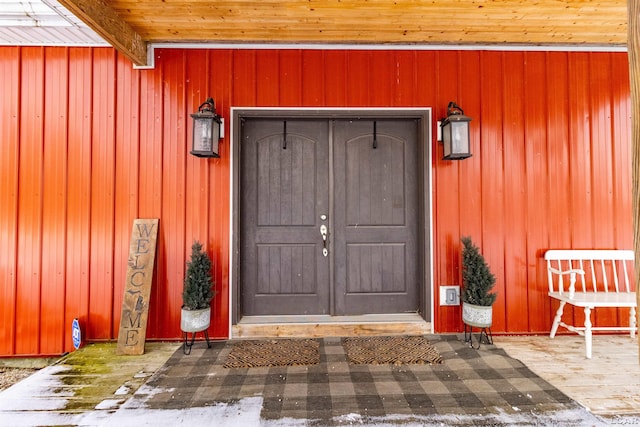 view of property entrance