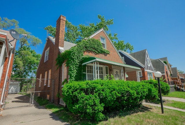 view of home's exterior