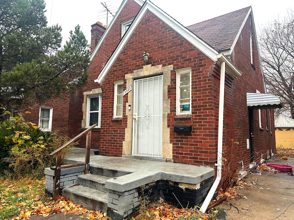 view of front of house