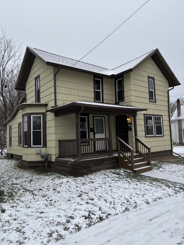 view of front facade featuring a porch