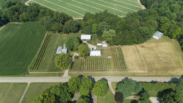 birds eye view of property featuring a rural view