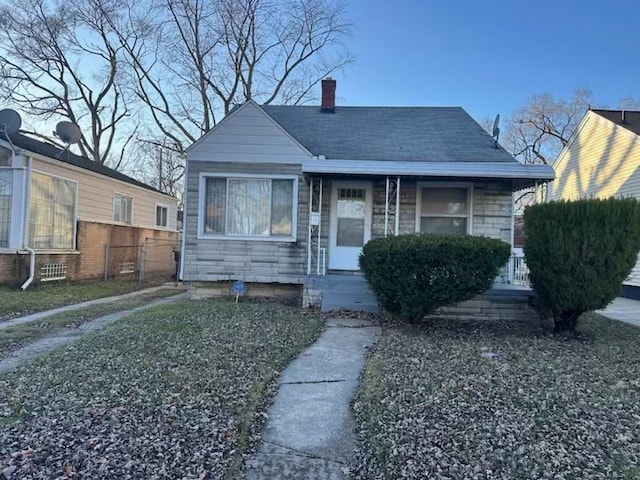 bungalow-style house featuring covered porch