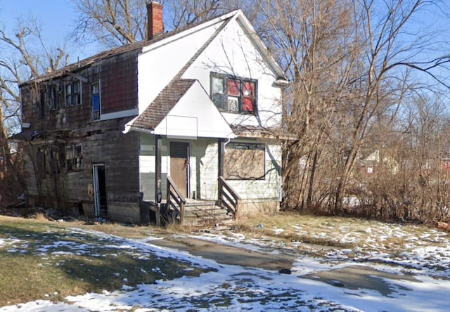 view of front of home