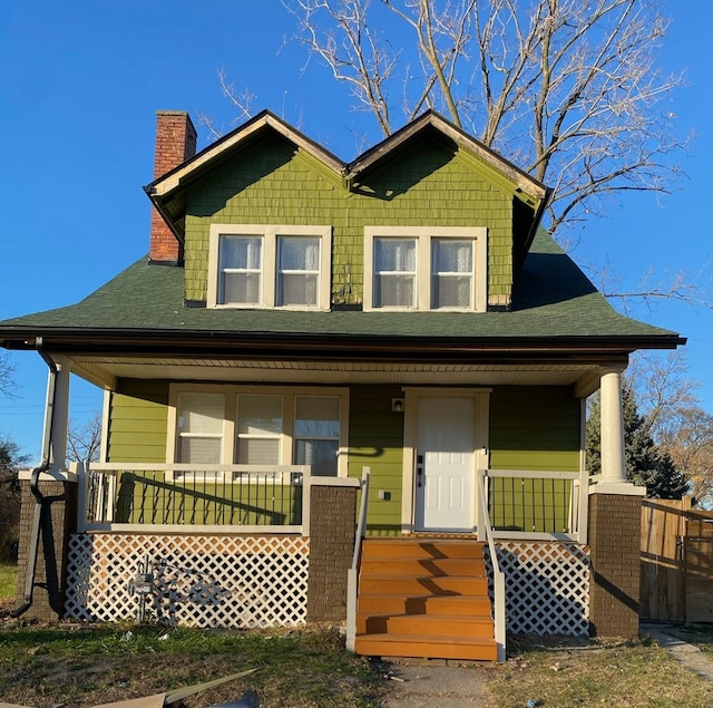 view of front facade featuring a porch