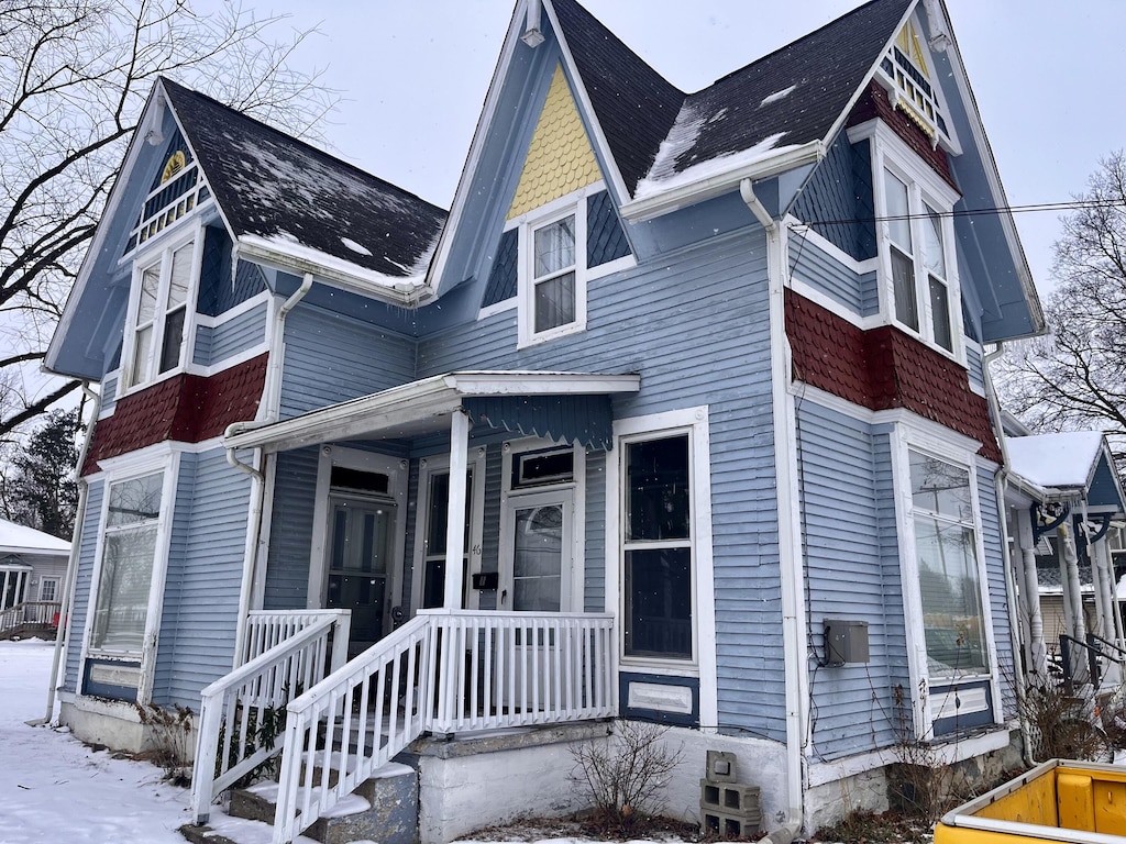46 W Chicago St, Quincy, MI 49082 - photo 1