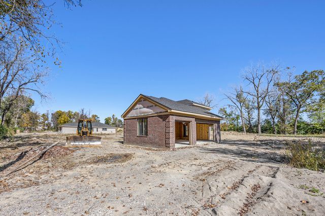 view of side of property