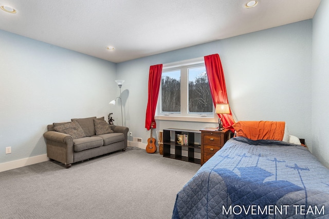 bedroom featuring carpet floors