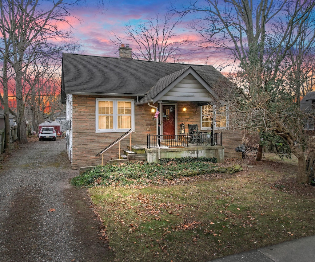 bungalow-style home featuring covered porch