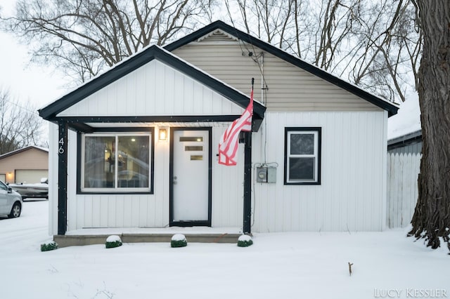 view of front of house